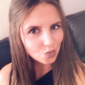 Meet your Posher, Kaitlyn